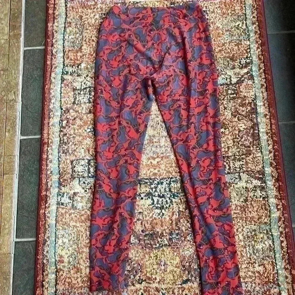 Lularoe So unique women’s Leggins. - Picture 6 of 8